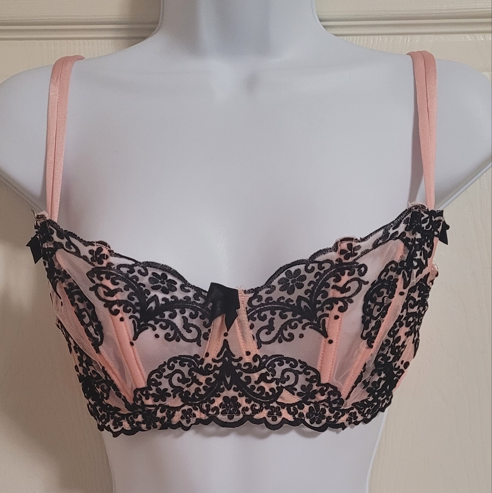 Beautiful Baroque Style Unlined VS Bra